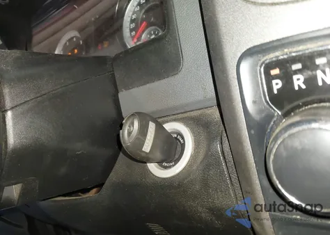 2014 Ram 1500 Express z USA, uszkodzony, nr VIN 1C6RR7FTXES469073